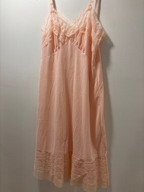 Vintage Ruffle Lace Boudoir Peach Retro Coquette Girl Mesh Slip Size 36